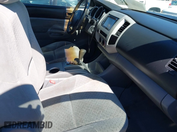 2008 Toyota Tacoma PreRunner with VIN 5TEJU62N28Z544094, listed as a IAAI auction lot 41633120 with 165,795 mi miles. Bid and sale history available at carsss.com. Image 5.