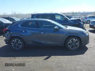 2022 Lexus UX 250h with VIN JTHP9JBH8N2058445, listed as a IAAI auction lot 41870238 with 36,509 mi miles and . Bid and sale history available at DreamBid. Image 13.