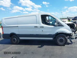 2018 Ford Transit с VIN 1FTYR1YM4JKB29869, выставлен на аукционе IAAI как лот 42263769 с пробегом 138 479 миль миль и . История ставок и продаж доступна на DreamBid. Изображение 14.