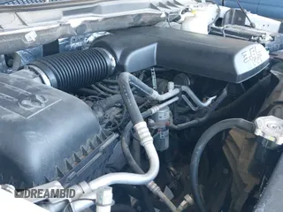 2017 Ram 1500 Tradesman с VIN 3C6JR6DG3HG648869, выставлен на аукционе IAAI как лот 42915960 с пробегом 101 415 миль миль и . История ставок и продаж доступна на DreamBid. Изображение 19.