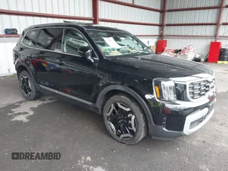 2024 Kia Telluride S с VIN 5XYP6DGC9RG511704, выставлен на аукционе IAAI как лот 42323100 с пробегом 6 266 миль миль и . История ставок и продаж доступна на DreamBid. Изображение 1.