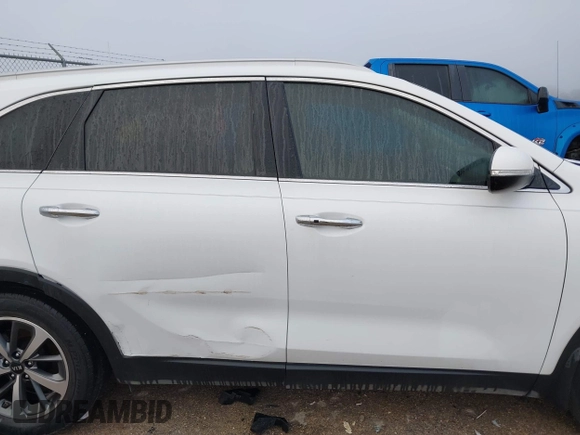 2019 Kia Sorento EX V6 with VIN 5XYPH4A55KG500564, listed as a IAAI auction lot 41169310 with 89,902 mi miles. Bid and sale history available at carsss.com. Image 13.
