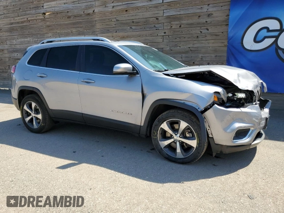 2019 Jeep Cherokee Limited z VIN 1C4PJMDX3KD133468, wystawiony jako Copart lot #56223385 z przebiegiem 108 215 mil mil oraz Czysty tytuł • Clean title. Historia ofert i sprzedaży dostępna na DreamBid. Obrazek 4.