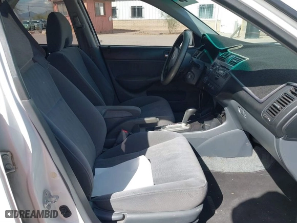 2003 Honda Civic LX with VIN 2HGES16693H565222, listed as a IAAI auction lot 41778021 with 143,604 mi miles. Bid and sale history available at carsss.com. Image 5.