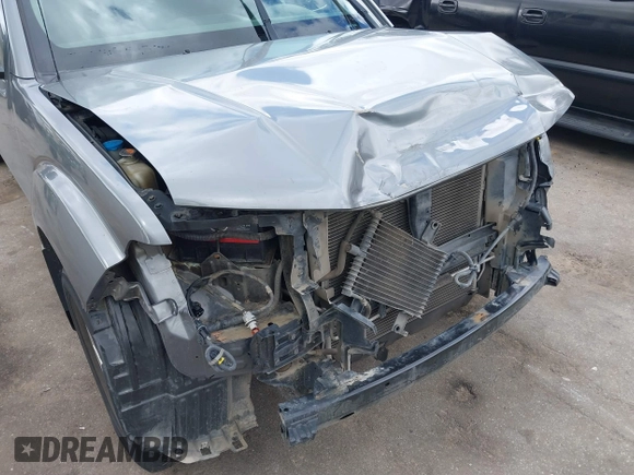2017 Nissan Frontier SV with VIN 1N6AD0FR7HN755883, listed as a IAAI auction lot 41761353 with 80,151 mi miles and . Bid and sale history available at DreamBid. Image 6.