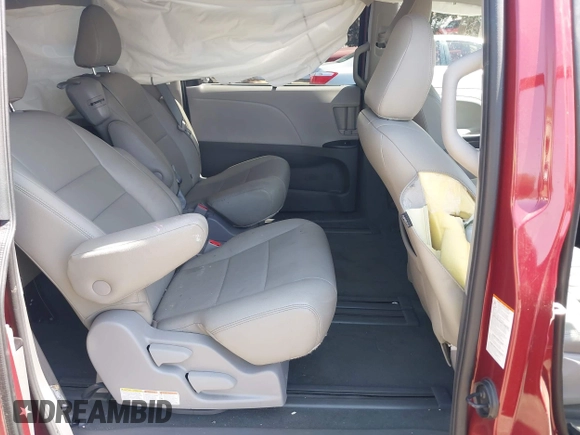 2020 Toyota Sienna LE Auto Access Seat с VIN 5TDKZ3DC7LS060864, выставлен на аукционе IAAI как лот 42518168 с пробегом 58 724 миль миль и . История ставок и продаж доступна на DreamBid. Изображение 8.
