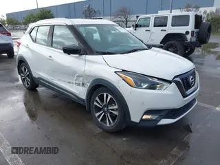 2018 Nissan Kicks SV with VIN 3N1CP5CU1JL521840, listed as a IAAI auction lot 41585895 with 79,824 mi miles and . Bid and sale history available at DreamBid. Image 6.