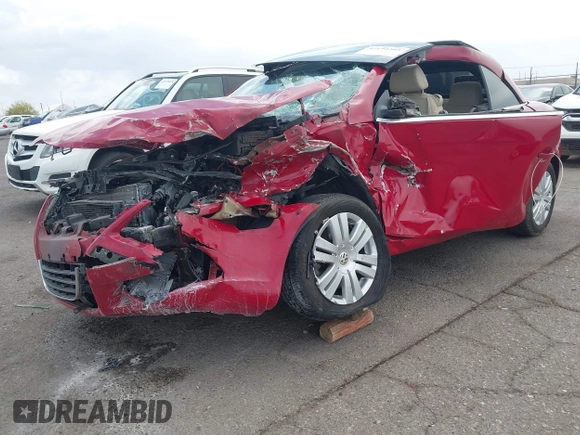 2008 Volkswagen Eos Turbo with VIN WVWBA71F18V033833, listed as a IAAI auction lot 42194305 with 153,543 mi miles and . Bid and sale history available at DreamBid. Image 2.