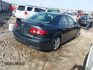 2004 Mazda Mazda6 s with VIN 1YVFP80D845N25950, listed as a IAAI auction lot 41735140 with 168,672 mi miles. Bid and sale history available at carsss.com. Image 4.