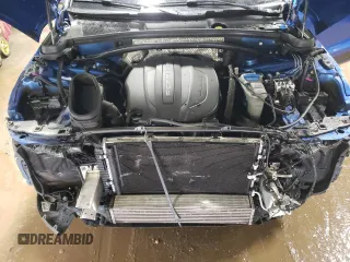 2018 Porsche Macan with VIN WP1AA2A50JLB07247, listed as a Copart auction lot 46534705 with 101,416 mi miles and Salvage Title. Bid and sale history available at carsss.com. Image 11.