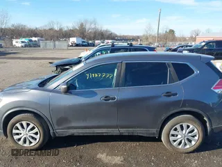 2016 Nissan Rogue S z VIN 5N1AT2MM3GC772470, wystawiony jako IAAI lot #41487772 z przebiegiem 180 175 mil mil oraz . Historia ofert i sprzedaży dostępna na DreamBid. Obrazek 14.