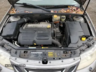2004 Saab 9-3 Linear z VIN YS3FB45S541042937, wystawiony jako Copart lot #77580564 z przebiegiem 195 382 mil mil oraz Szkoda całkowita • Salvage title. Historia ofert i sprzedaży dostępna na DreamBid. Obrazek 12.