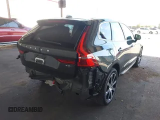 2021 Volvo XC60 Inscription with VIN YV4102RL9M1694746, listed as a IAAI auction lot 42383984 with 36,643 mi miles and . Bid and sale history available at DreamBid. Image 4.