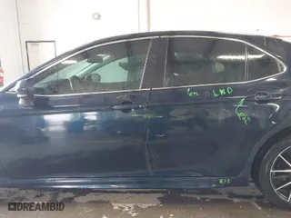 2021 Toyota Camry SE Nightshade with VIN 4T1T11AK8MU480461, listed as a IAAI auction lot 41542461 with 57,992 mi miles. Bid and sale history available at carsss.com. Image 14.