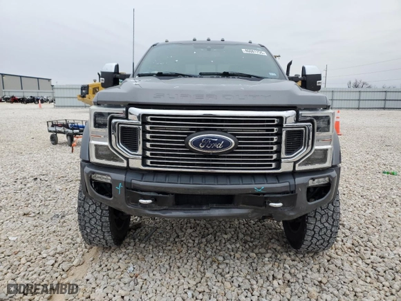 2022 Ford Super Duty F-450 DRW XL with VIN 1FT8W4DT8NEC09929, listed as a Copart auction lot 46081755 with 32,915 mi miles and Salvage Title. Bid and sale history available at carsss.com. Image 5.