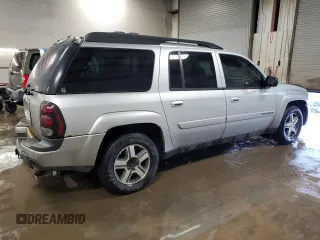 2004 Chevrolet TrailBlazer EXT LT with VIN 1GNET16S546205626, listed as a Copart auction lot 42518775 with 252,587 mi miles and Salvage Title. Bid and sale history available at carsss.com. Image 3.