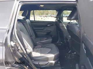 2023 Toyota Highlander L with VIN 5TDKDRBH7PS507909, listed as a IAAI auction lot 41937441 with 28,152 mi miles and . Bid and sale history available at DreamBid. Image 8.