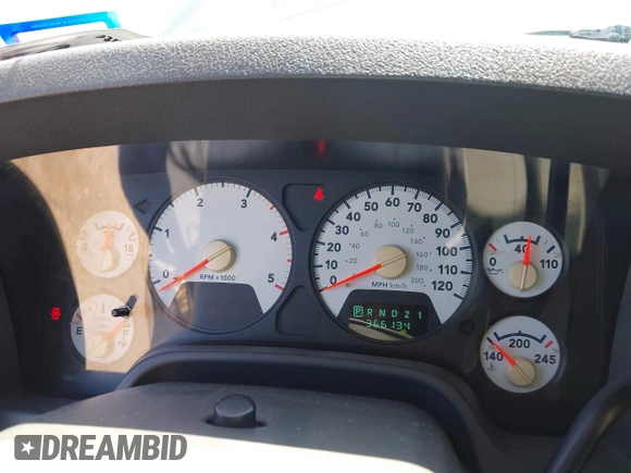 2006 Dodge 2500 SLT z VIN 1D7KS28C56J235984, wystawiony jako IAAI lot #42232600 z przebiegiem 366 134 mil mil oraz . Historia ofert i sprzedaży dostępna na DreamBid. Obrazek 7.