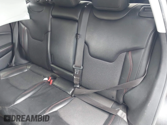 2020 Jeep Compass Trailhawk with VIN 3C4NJDDB3LT200268, listed as a IAAI auction lot 42250192 with 73,804 mi miles and . Bid and sale history available at DreamBid. Image 8.
