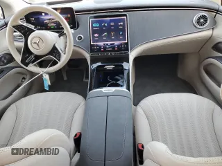2022 Mercedes-Benz EQS with VIN W1KCG2DB9NA019296, listed as a Copart auction lot 52124734 with 4,651 mi miles. Bid and sale history available at carsss.com. Image 8.