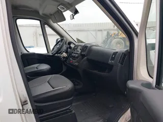 2016 Ram ProMaster Cargo with VIN 3C6TRVAG2GE107345, listed as a IAAI auction lot 41912262 with 130,368 mi miles and . Bid and sale history available at DreamBid. Image 5.