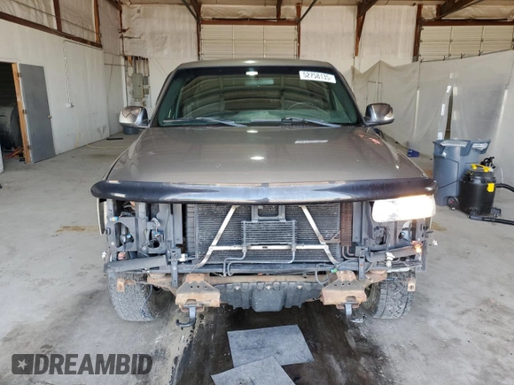 2002 Chevrolet Silverado 1500 LS with VIN 1GCEK19T82E298046, listed as a Copart auction lot 52758135 with 179,594 mi miles and Salvage Title. Bid and sale history available at DreamBid. Image 5.