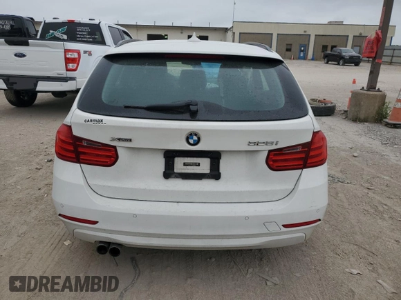 2014 BMW 3 Series 328i xDrive with VIN WBA3G7C57EKN36509, listed as a Copart auction lot 56784925 with 86,792 mi miles and Salvage title. Bid and sale history available at DreamBid. Image 6.