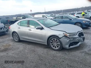 2020 Acura TLX w/Technology Pkg with VIN 19UUB1F52LA012204, listed as a IAAI auction lot 41467041 with 31,484 mi miles. Bid and sale history available at carsss.com. Image 13.