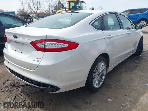 2016 Ford Fusion SE with VIN 3FA6P0T99GR268237, listed as a IAAI auction lot 41951459 with 117,309 mi miles. Bid and sale history available at carsss.com. Image 4.