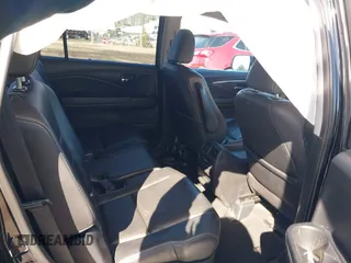 2018 Honda Pilot EX-L with VIN 5FNYF5H50JB032898, listed as a IAAI auction lot 41613617 with 108,845 mi miles. Bid and sale history available at carsss.com. Image 8.