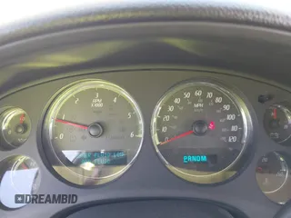 2007 GMC Yukon XL z VIN 1GKFK668X7J319869, wystawiony jako IAAI lot #41681597 z przebiegiem 154 318 mil mil oraz . Historia ofert i sprzedaży dostępna na DreamBid. Obrazek 7.