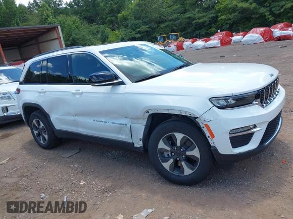 2024 Jeep Grand Cherokee with VIN 1C4RJYB67RC120412, listed as a IAAI auction lot 42732404 with 25,819 mi miles and . Bid and sale history available at DreamBid. Image 13.