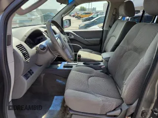 2005 Nissan Frontier LE with VIN 1N6AD07UX5C450937, listed as a Copart auction lot 64102725 with 210,701 mi miles and Clean title. Bid and sale history available at DreamBid. Image 7.