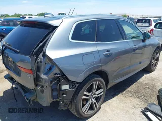 2019 Volvo XC60 Momentum with VIN LYV102DKXKB224961, listed as a IAAI auction lot 42377394 with 71,234 mi miles and . Bid and sale history available at DreamBid. Image 4.