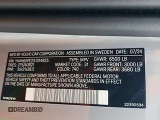 2025 Volvo XC90 with VIN YV4H60PE2S1314925, listed as a Copart auction lot 51448875 with 2,537 mi miles and Salvage Title. Bid and sale history available at DreamBid. Image 13.