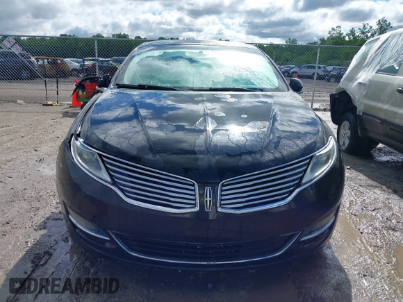2015 Lincoln MKZ z VIN 3LN6L2G99FR625258, wystawiony jako IAAI lot #42308188 z przebiegiem 186 911 mil mil oraz . Historia ofert i sprzedaży dostępna na DreamBid. Obrazek 12.