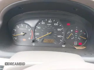2001 Honda Accord EX z VIN 1HGCG165X1A077702, wystawiony jako IAAI lot #41770556 z przebiegiem 149 516 mil mil oraz . Historia ofert i sprzedaży dostępna na DreamBid. Obrazek 7.