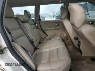 2000 Volvo V70 with VIN YV1LW61J4Y2707036, listed as a Copart auction lot 85958214 with 229,599 mi miles and Salvage Title. Bid and sale history available at carsss.com. Image 11.