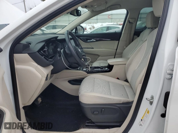2022 Buick Envision Preferred with VIN LRBAZLR41ND124374, listed as a Copart auction lot 42351565 with 44,295 mi miles and Clean Title. Bid and sale history available at carsss.com. Image 7.