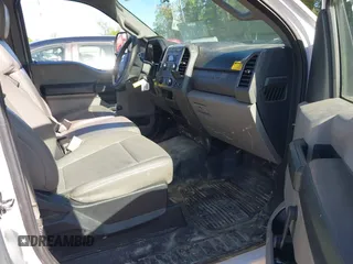 2017 Ford Super Duty F-250 SRW XL with VIN 1FDBF2A60HEC81863, listed as a IAAI auction lot 42122495 with 70,532 mi miles. Bid and sale history available at carsss.com. Image 5.