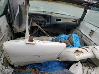 1975 Chevrolet Caprice z VIN 1N67H5Y196275, wystawiony jako Copart lot #43452985 z przebiegiem 28 996 mil mil oraz Czysty tytuł • Clean title. Historia ofert i sprzedaży dostępna na DreamBid. Obrazek 8.
