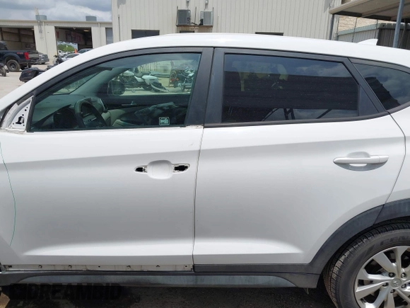 2020 Hyundai Tucson SE z VIN KM8J23A45LU212774, wystawiony jako IAAI lot #42100221 z przebiegiem 78 002 mil mil oraz . Historia ofert i sprzedaży dostępna na DreamBid. Obrazek 15.