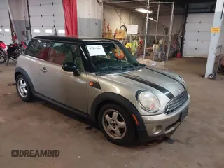 2008 MINI Hardtop with VIN WMWMF33508TU67872, listed as a IAAI auction lot 42235034 with 171,771 mi miles and . Bid and sale history available at DreamBid. Image 1.