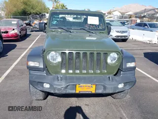 2021 Jeep Wrangler Sport S with VIN 1C4GJXAG3MW737454, listed as a IAAI auction lot 40392262 with 29,330 mi miles and . Bid and sale history available at DreamBid. Image 17.