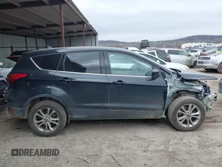 2019 Ford Escape SE with VIN 1FMCU9G91KUC08423, listed as a IAAI auction lot 41686542 with 87,329 mi miles. Bid and sale history available at carsss.com. Image 14.