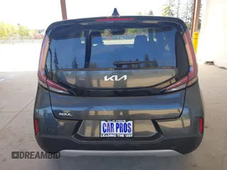 2023 Kia Soul LX with VIN KNDJ23AU6P7198389, listed as a IAAI auction lot 42057844 with 34,586 mi miles. Bid and sale history available at carsss.com. Image 17.