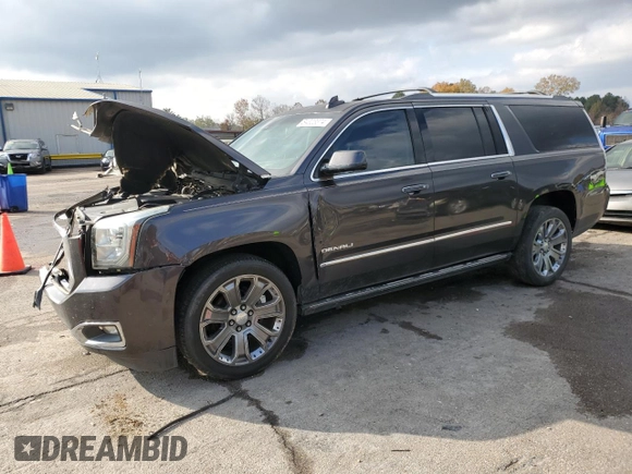 2016 GMC Yukon XL Denali with VIN 1GKS1HKJ0GR120966, listed as a Copart auction lot 84323374 with 197,771 mi miles and Salvage Title. Bid and sale history available at carsss.com. Image 1.
