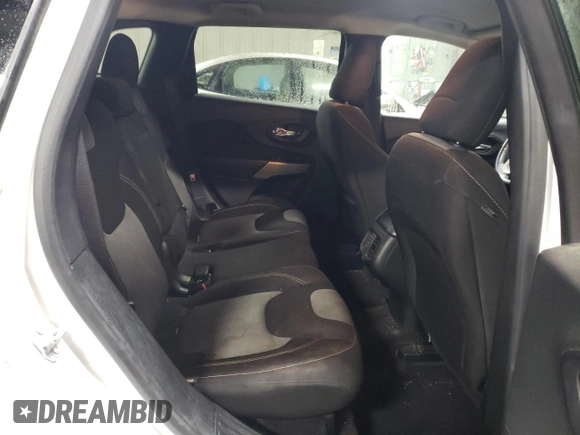 2017 Jeep Cherokee Altitude с VIN 1C4PJLAB2HW578722, выставлен на аукционе Copart как лот 45478815 с пробегом 76 974 миль миль и Списание • Salvage title. История ставок и продаж доступна на DreamBid. Изображение 10.
