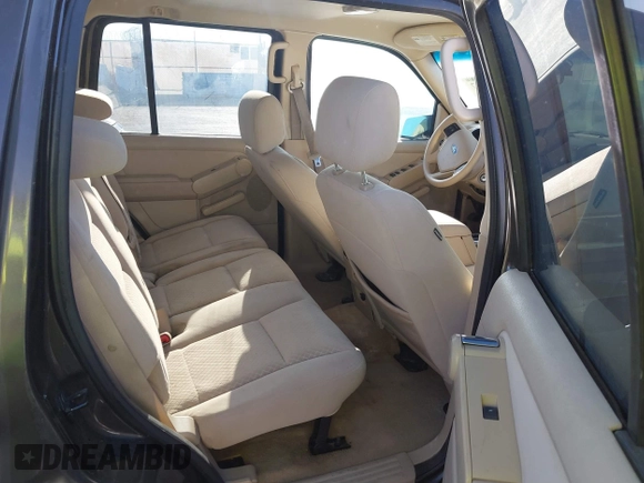 2006 Ford Explorer XLS with VIN 1FMEU62E76UA08339, listed as a IAAI auction lot 41885847 with 126,808 mi miles. Bid and sale history available at carsss.com. Image 8.