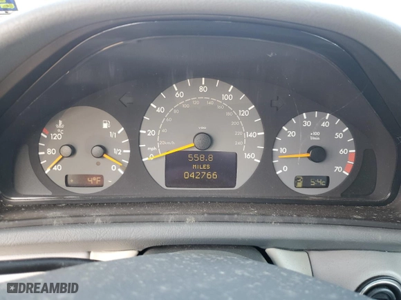 2001 Mercedes-Benz CLK-Class with VIN WDBLK70G91T081852, listed as a Copart auction lot 63235504 with 42,766 mi miles and Clean Title. Bid and sale history available at carsss.com. Image 9.